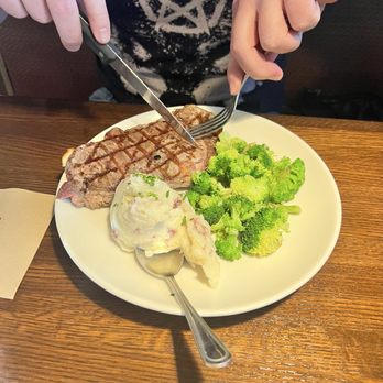 Applebee's Grill + Bar - 12 oz. Ribeye* - Sports Bars Near Me - Wilmington, Delaware