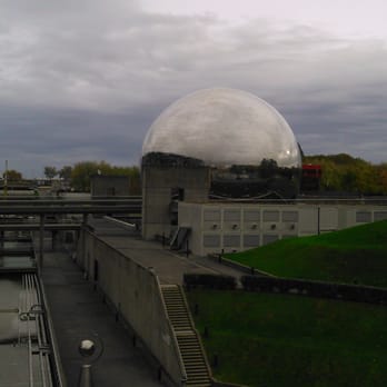 La Géode - Cinema Near Me - Paris, 75
