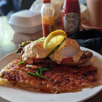 Chaps Coffee - Florentine on toast - Bakeries Near Me - Spokane, Washington