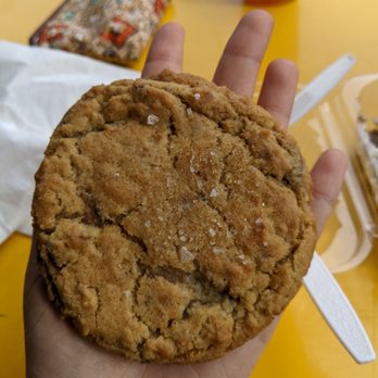 Ovenbird Bakery - Chocolate chirp cookie. Crispy and chewy at the same time, not overbearingly sweet - Bakeries Near Me - Baltimore, Maryland
