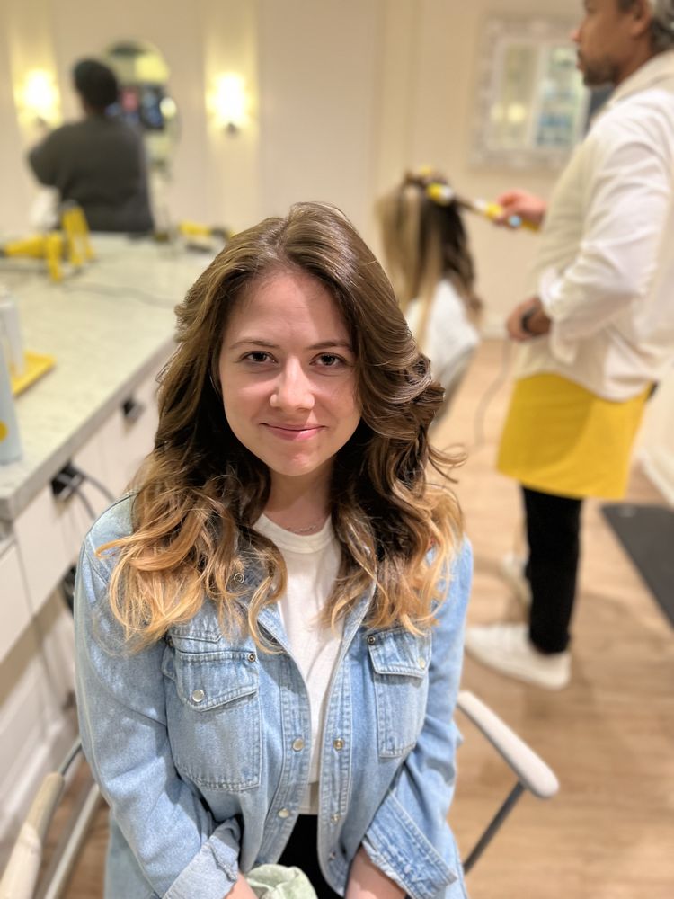 THE RIDE OR DYE SALON Updated July 2024 22 Photos 222 E 34th St