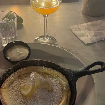 Berliner Pub - Dutch baby and mimosa - German Near Me - Renton, Washington