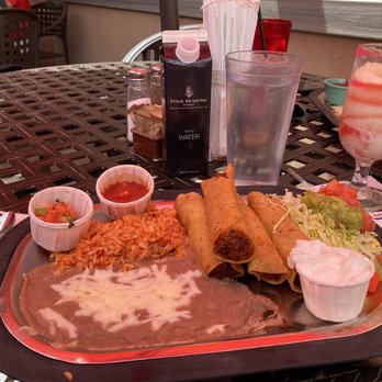 Tomasita's - Flautas Compuestas - New Mexican Cuisine Near Me - Santa Fe, New Mexico
