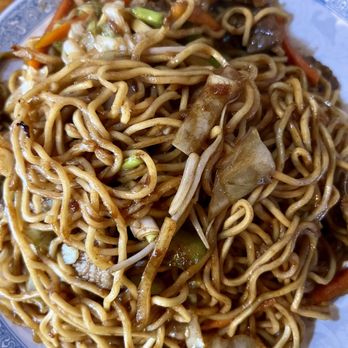Fu Kung - Beef lo mein - Chinese Near Me - Valdez, Alaska