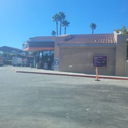 ampm - The outside of the store