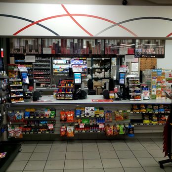 Speedway - Cash registers--if you pay cash this is to the left as you enter - Gas Stations Near Me - Ukiah, California