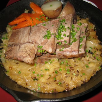 Franklin Cafe - Food Network famous corned beef and cabbage (gluten free!) - Lounges Near Me - Boston, Massachusetts Franklin Cafe - Food Network famous corned beef and cabbage (gluten free!) - Lounges Near Me - Boston, Massachusetts