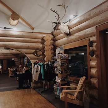 Bear's Claw Lodge - Lobby - Hotels Near Me - Cache Creek, British Columbia