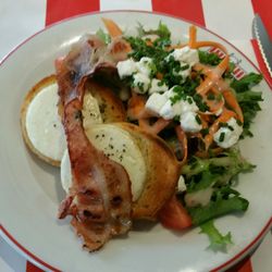 La Boucherie - Salade de chèvre