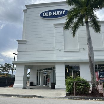 Old Navy - Men's Clothing Near Me - Boca Raton, Florida Old Navy - Men's Clothing Near Me - Boca Raton, Florida