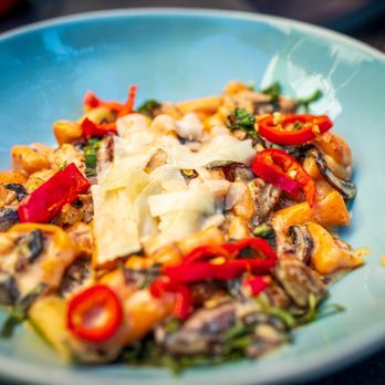 The Ivy 213 Photos 97 Reviews Bars 55 W 100 S Salt Lake City Ut Restaurant Reviews Phone Number Menu