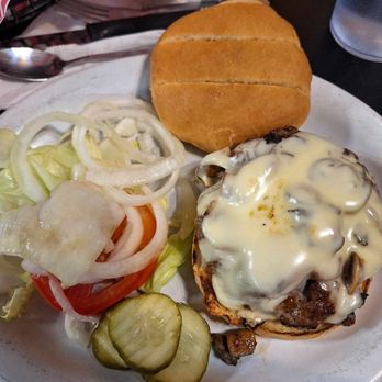 Poor Boys Steakhouse - Steakhouses Near Me - Thayer, Kansas