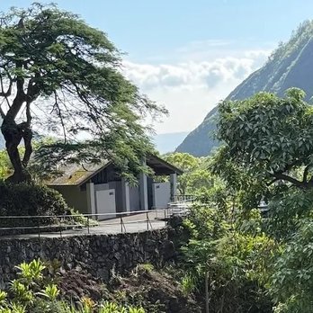 MR Maui Tour - Escape the hustle and bustle of the city and immerse yourself in the peaceful countryside. - Tours Near Me MR Maui Tour - Escape the hustle and bustle of the city and immerse yourself in the peaceful countryside. - Tours Near Me