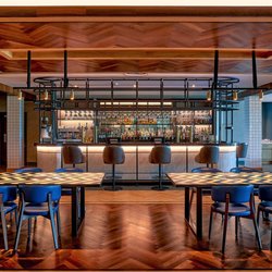 Glaze Restaurant Crowne Plaza Marlow