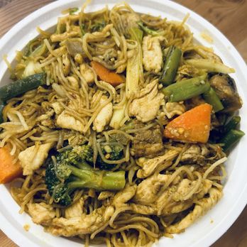 Yellow Ginger Asian Kitchen - Singapore noodles - Malaysian Near Me - Greenville, South Carolina