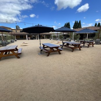 Dot Wines - Bacchus Landing Piazza outside of Dot Winery tasting room, Healdsberg, CA - Sept. 2, 2023 - Wine Tasting Room Near Me - Healdsburg, California Dot Wines - Bacchus Landing Piazza outside of Dot Winery tasting room, Healdsberg, CA - Sept. 2, 2023 - Wine Tasting Room Near Me - Healdsburg, California