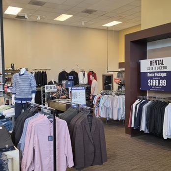Men's Wearhouse - Inside - Men's Clothing Near Me - REDDING, California