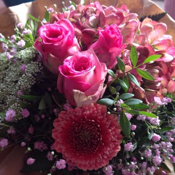 Flower Power - Flowers & Gifts Near Me - Biebesheim, HE