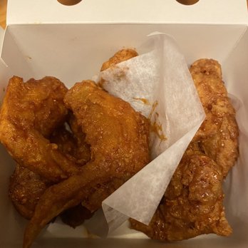 Bonchon Fort Lee - Small Signature Fried Chicken Combo - Asian Fusion Near Me - Fort Lee, New Jersey
