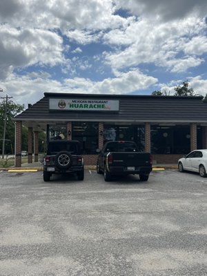 El Huarache Veloz Mexican Restaurant by null