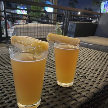 McIntyre's Heights - Bars Near Me - Houston, Texas