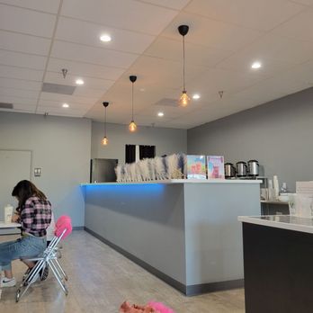 Touch Of Tea - Inside - Bubble Tea Near Me - Lake Worth, Florida Touch Of Tea - Inside - Bubble Tea Near Me - Lake Worth, Florida