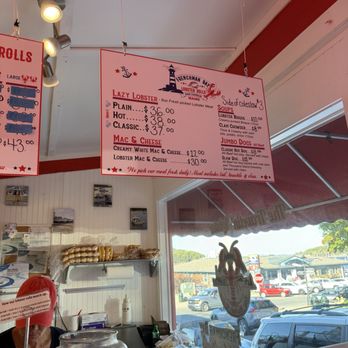 Travelin Lobster - Inside - Seafood Near Me - Bar Harbor, Maine