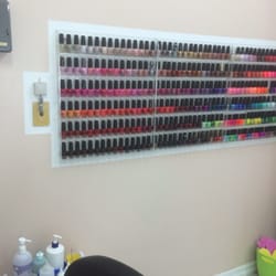 Nail 4 U - Lots of really nice colours