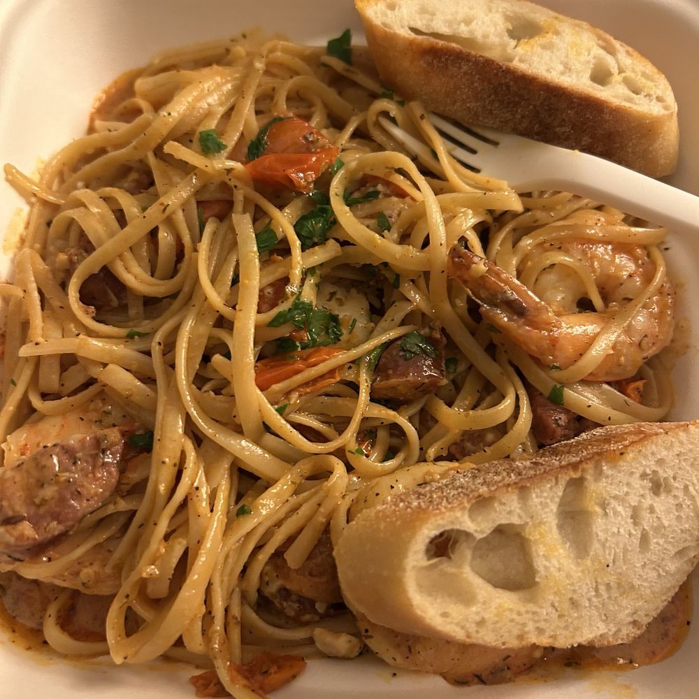 Linguine jambalaya