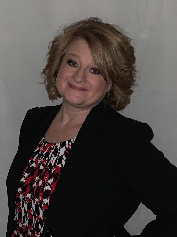 MARIE’S CUSTOM SEWING Pleasant Hill, Missouri Sewing & Alterations