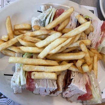 All Seasons - Turkey club - Diners Near Me - Eatntown, New Jersey All Seasons - Turkey club - Diners Near Me - Eatntown, New Jersey