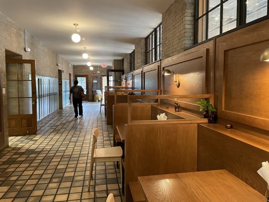 Emmett's Cafe by null