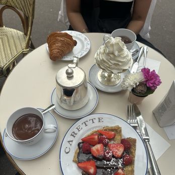 Carette - Crepes, croissants, chocolate - Patisserie/Cake Shop Near Me - Paris, 75 Carette - Crepes, croissants, chocolate - Patisserie/Cake Shop Near Me - Paris, 75