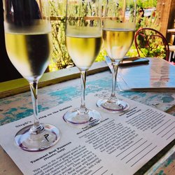 Five Vines Wine Bar - Bring on the bubbles! tasting to