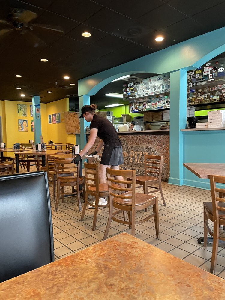 Moon River Pizza