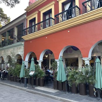 El Zócalo - Local Flavor Near Me - Oaxaca, OAX