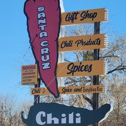 Santa Cruz Chili Factory Gift Shop - The sign