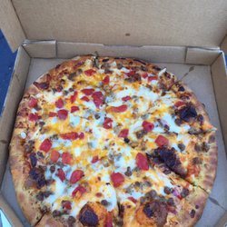 Domino's Pizza - Cheeseburger pizza