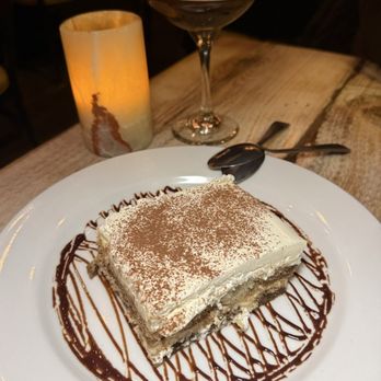 Sapori Trattoria - Tiramisu - Italian Near Me - Chicago, Illinois Sapori Trattoria - Tiramisu - Italian Near Me - Chicago, Illinois
