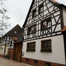 Weingut Leonhard - Außenansicht