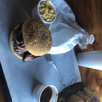 Opie's BBQ - Brisket sandwich with spicy corn - Barbeque Near Me - Spicewood, Texas Opie's BBQ - Brisket sandwich with spicy corn - Barbeque Near Me - Spicewood, Texas