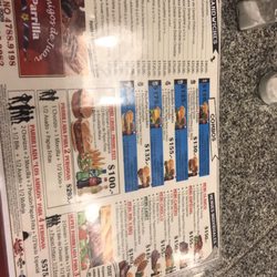 Los Amigos De Juan Parilla - Menu in english