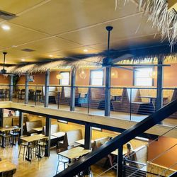 Shakas Beach Bar & Grill