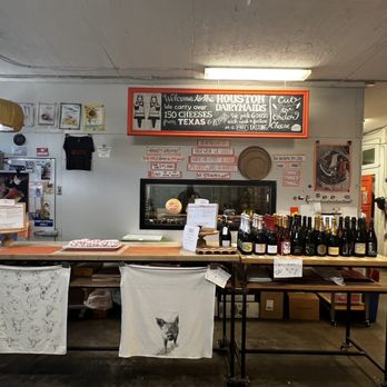 Houston Dairymaids - The cheeses here are absolutely fabulous!! I love this place. - Cheese Shops Near Me - Houston, Texas