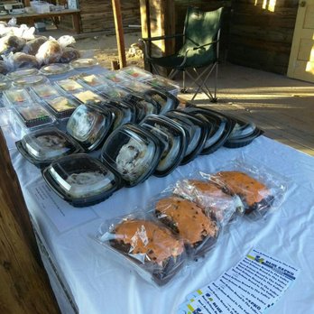 Blue Gecko Bakery - Cinnamon rolls and apple cinnamon rolls - Bakeries Near Me - Twentynine Palms, California Blue Gecko Bakery - Cinnamon rolls and apple cinnamon rolls - Bakeries Near Me - Twentynine Palms, California
