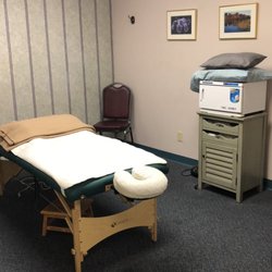 Oberheu Chiropractic - Massage Room.