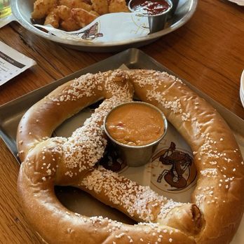 Miller Time Pub & Grill - Cheese curds and a soft pretzel - Sports Bars Near Me - Milwaukee, Wisconsin