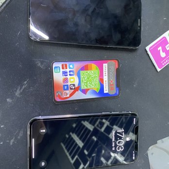 Phon-ER - Old screen left, and my new screen fixed by Ari - Mobile Phone Repair Near Me - Los Angeles, California Phon-ER - Old screen left, and my new screen fixed by Ari - Mobile Phone Repair Near Me - Los Angeles, California