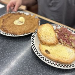 Lincoln's P&G Diner