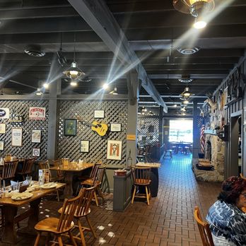 Cracker Barrel Old Country Store - Dining room - American Near Me - Springville, Utah Cracker Barrel Old Country Store - Dining room - American Near Me - Springville, Utah